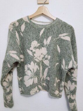 Joie Grey/light pink Floral Jacquard Sweater Sz XS